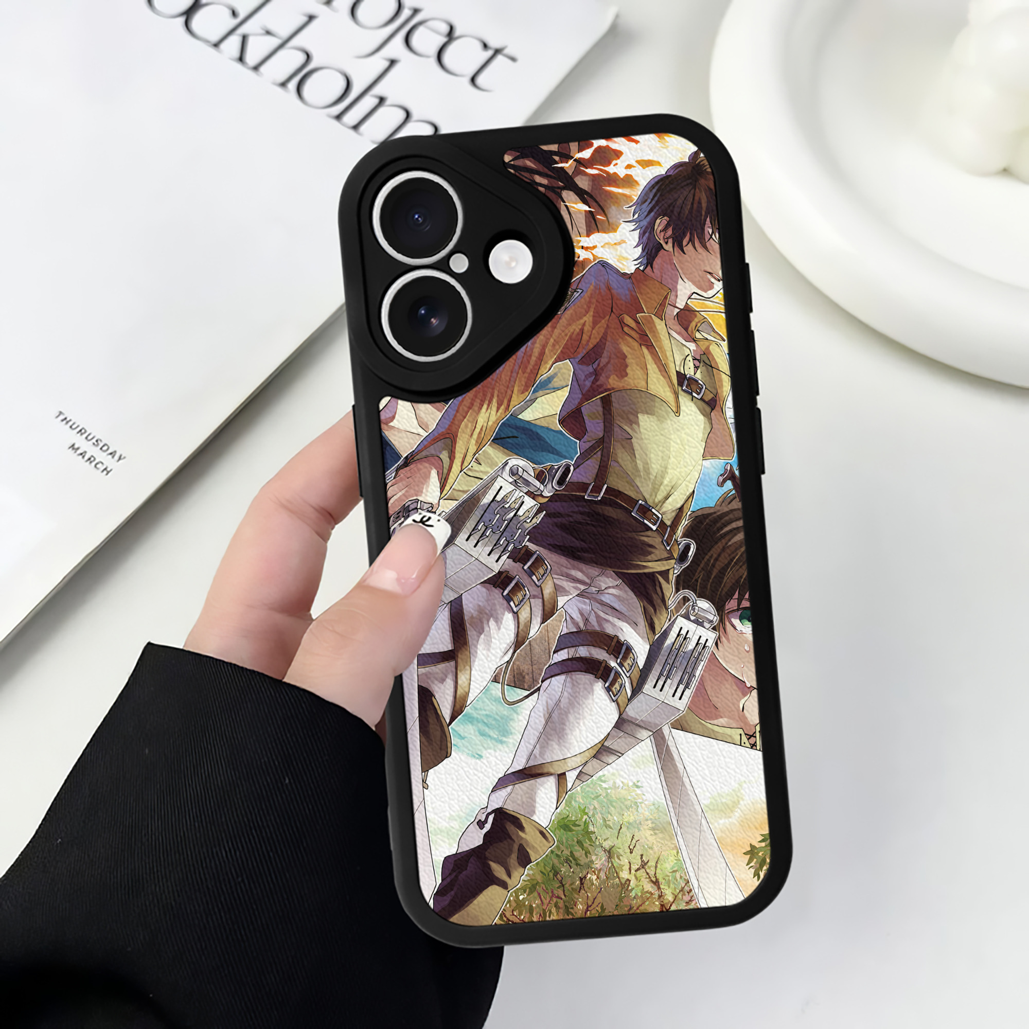 （画像用） 進撃の巨人 Attack on Titan 【iPhone 16シリーズ対応】シリコンスマホケース（レザー調） 材質：シリコン